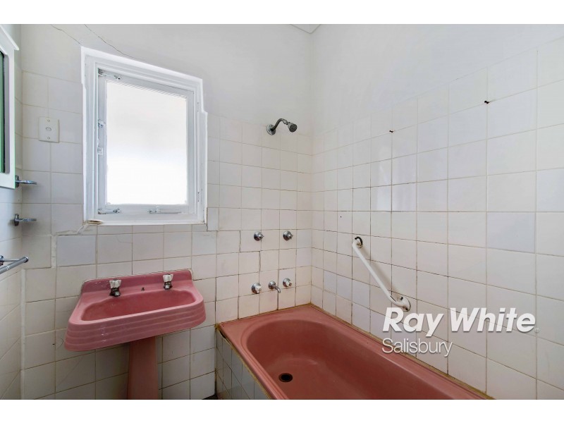 46 Peterswool Road, Elizabeth Park SA 5113