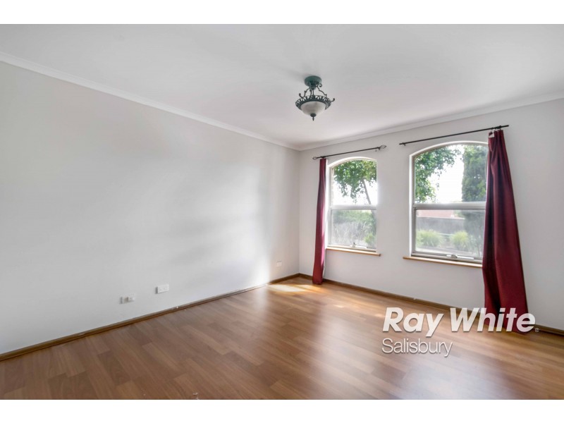 12 Hedgerow Ct, Greenwith SA 5125