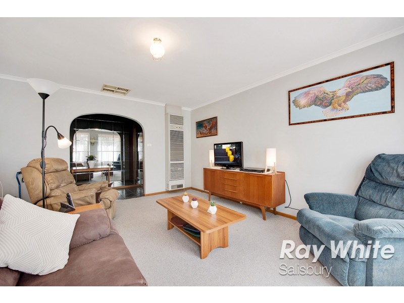 24 Raner Avenue, Parafield Gardens SA 5107