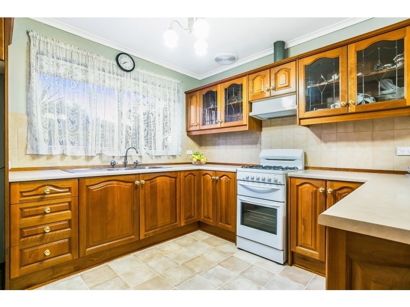 33 Balmoral Road, Salisbury East SA 5109