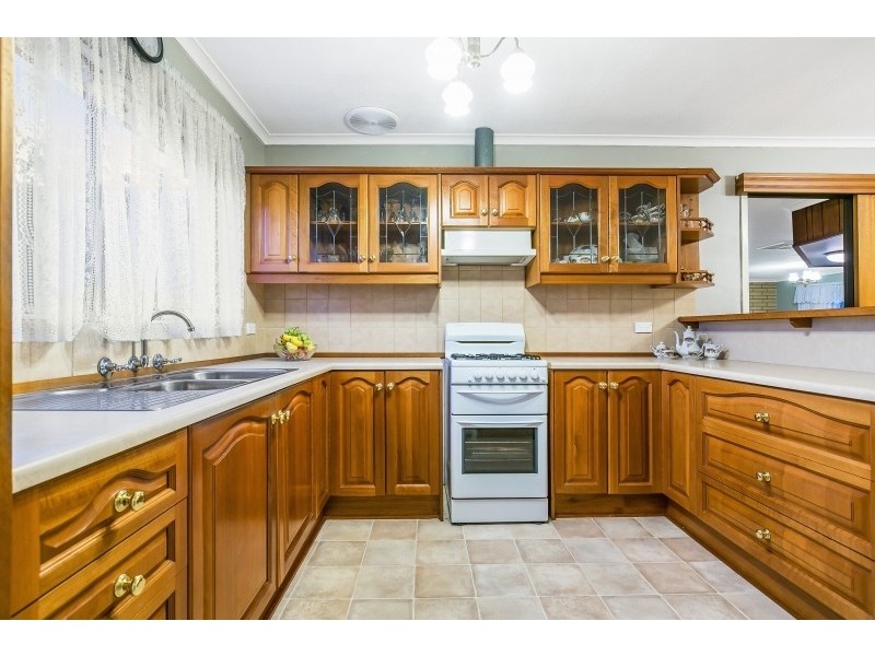 33 Balmoral Road, Salisbury East SA 5109