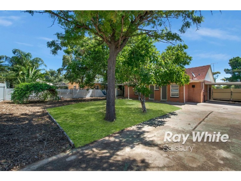 8 Seatown Road, Elizabeth Park SA 5113