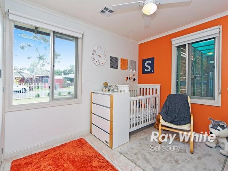 12 Townsend Avenue, Parafield Gardens SA 5107