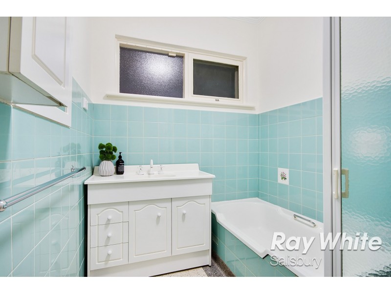 12 Limerick Street, Salisbury Downs SA 5108