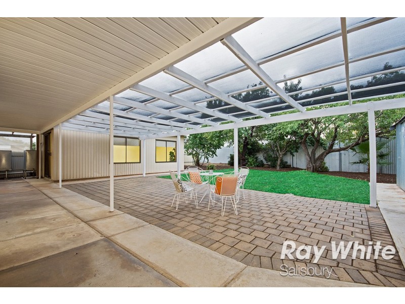 12 Limerick Street, Salisbury Downs SA 5108