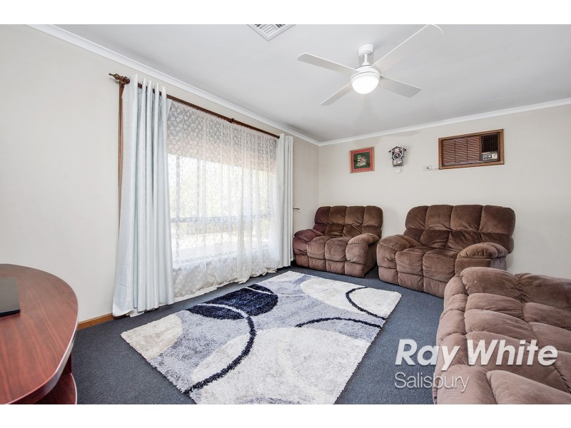 39 Caulfield Crescent, Paralowie SA 5108