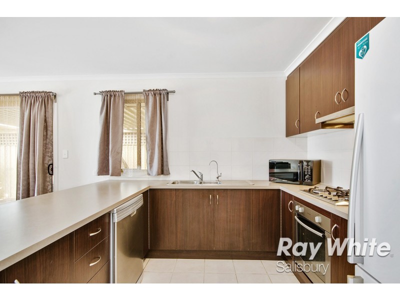 12 Mango Street, Direk SA 5110