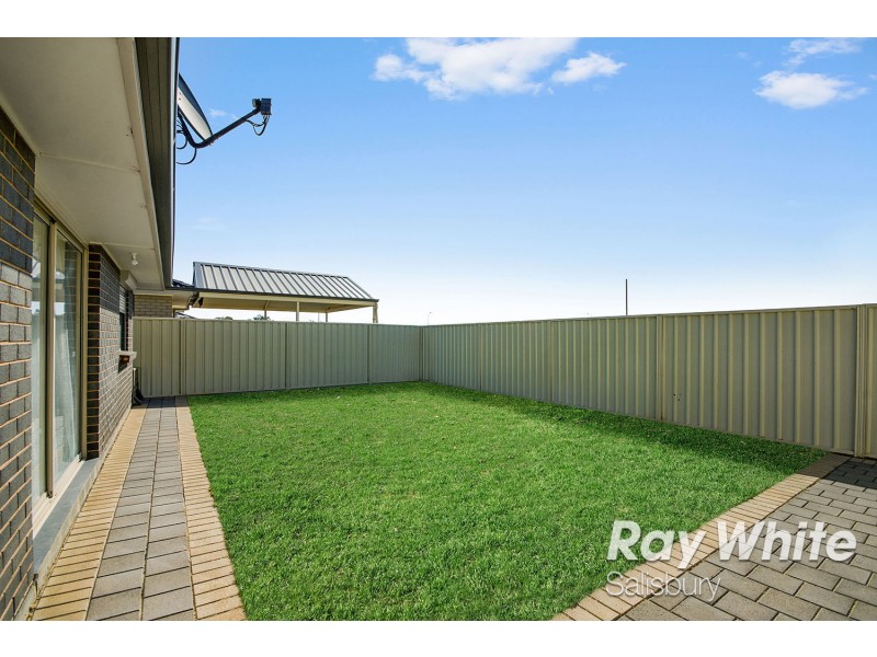 12 Mango Street, Direk SA 5110