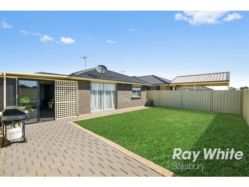 12 Mango Street, Direk SA 5110