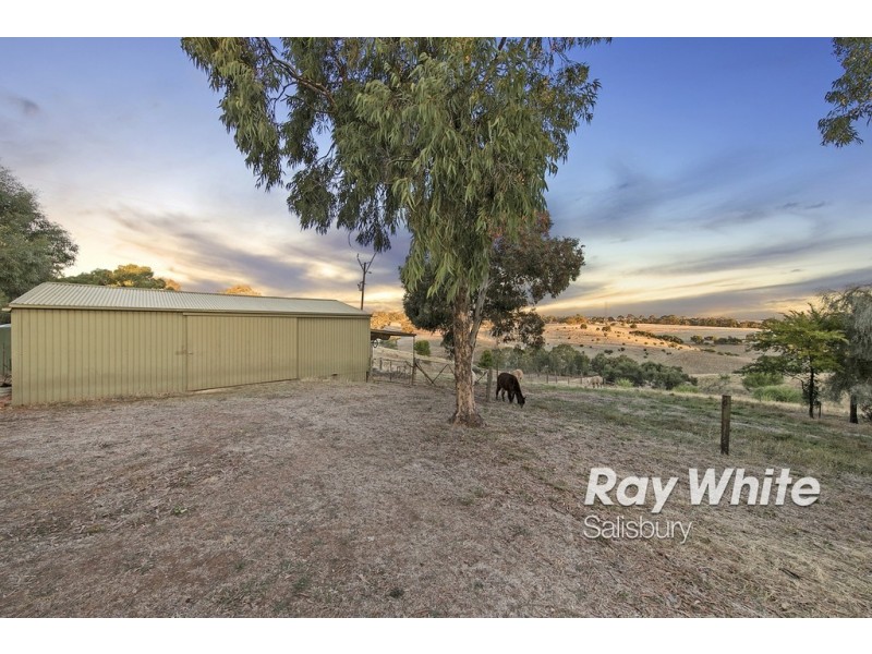 942 Black Top Road, One Tree Hill SA 5114
