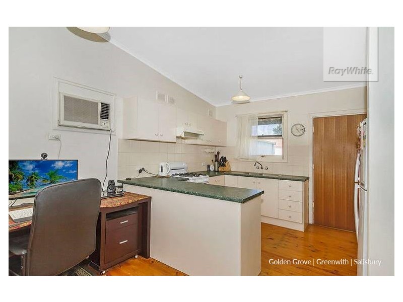 25 Crabb Road, Smithfield Plains SA 5114