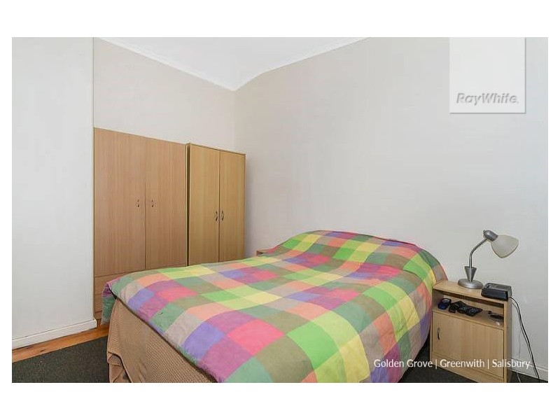 25 Crabb Road, Smithfield Plains SA 5114