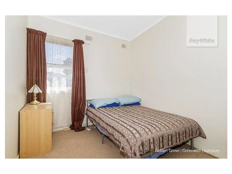 25 Crabb Road, Smithfield Plains SA 5114