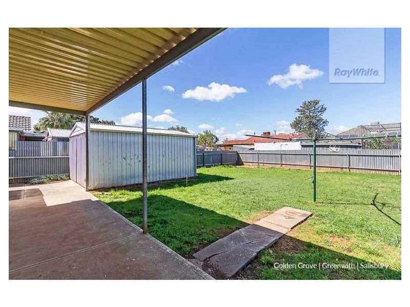 25 Crabb Road, Smithfield Plains SA 5114