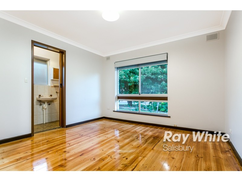 9 Douglas Road, Salisbury East SA 5109