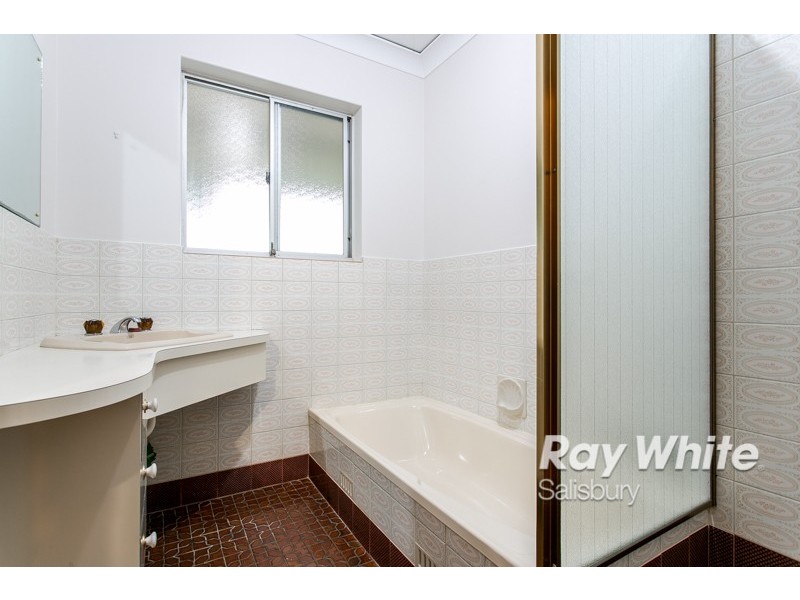 9 Douglas Road, Salisbury East SA 5109