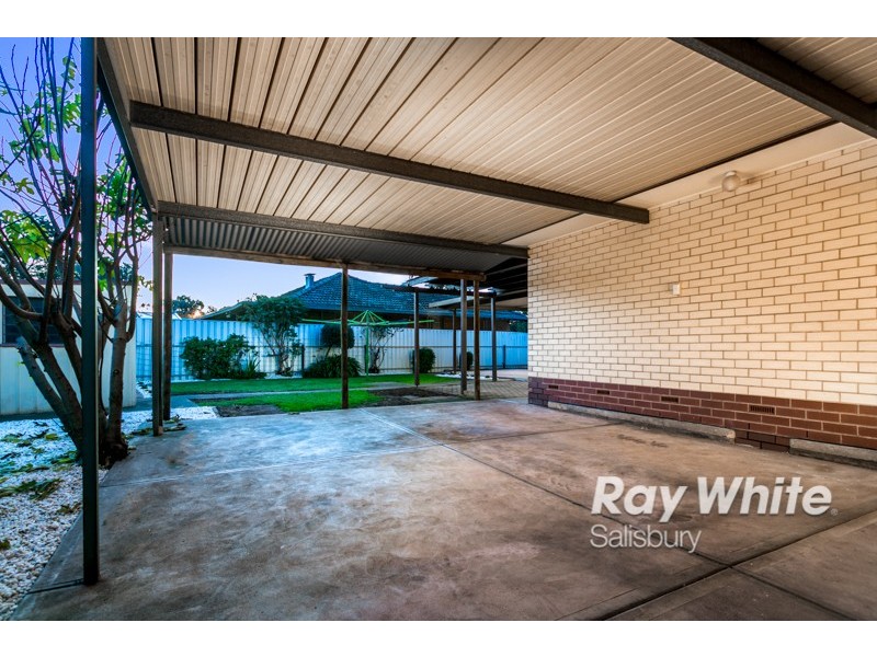 9 Douglas Road, Salisbury East SA 5109