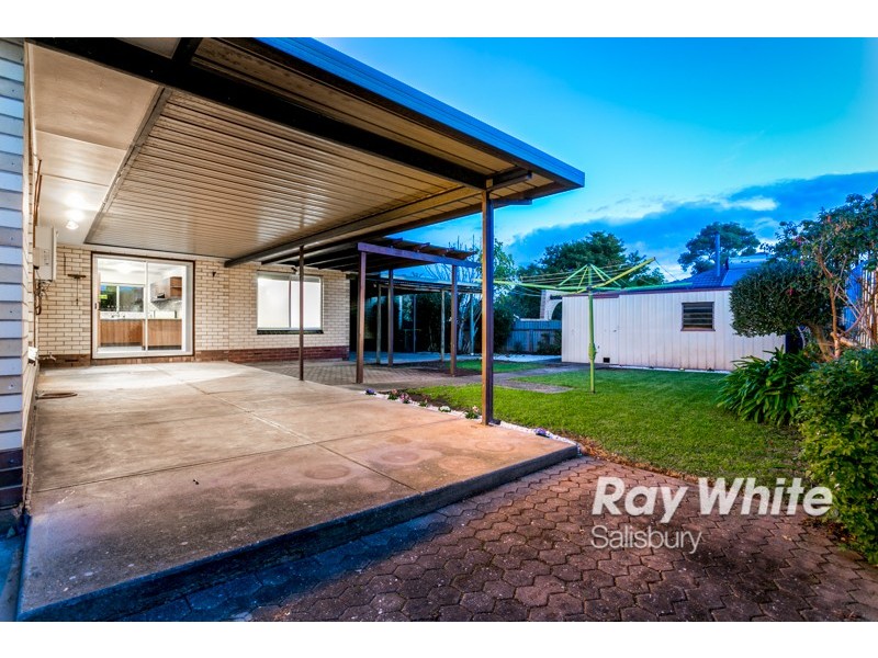 9 Douglas Road, Salisbury East SA 5109
