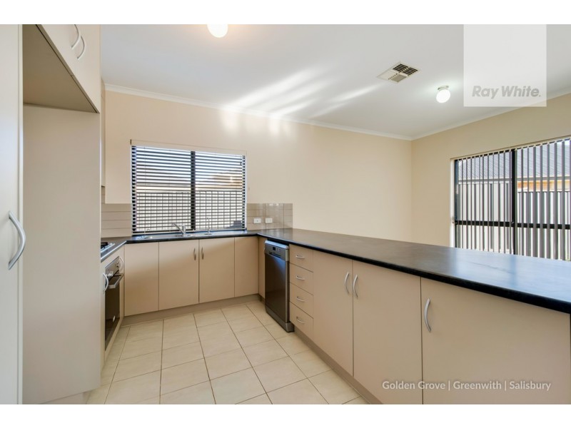 35 Swinden Crescent, Blakeview SA 5114