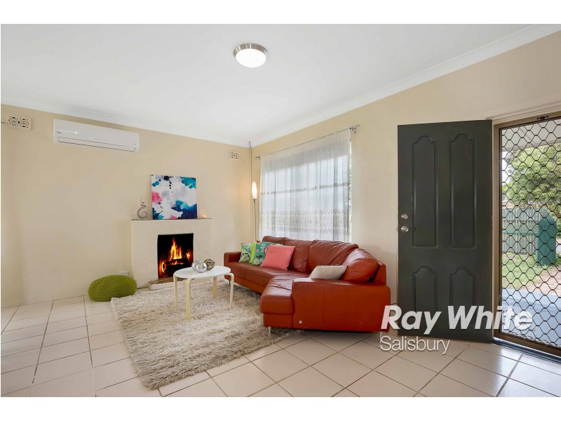 19 Donhead Street, Elizabeth SA 5112