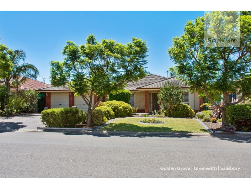 15 Lakeside Drive, Paralowie SA 5108