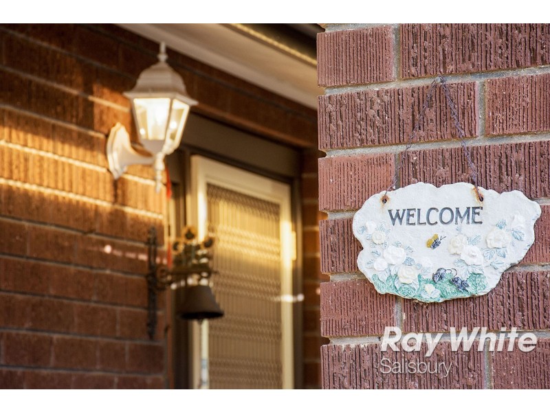 8 Blundell Close, Salisbury Downs SA 5108