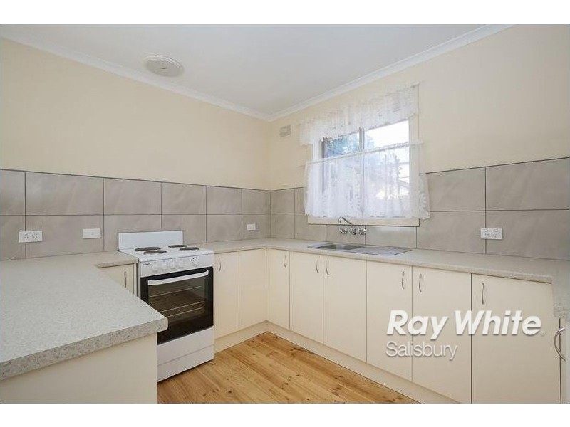 40 Marcian Avenue, Elizabeth Downs SA 5113