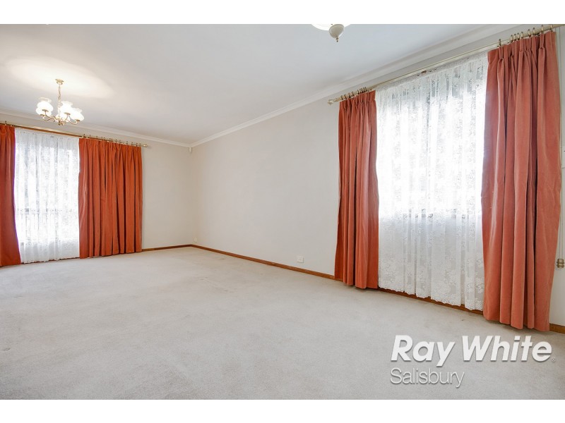 6 Ronaldo Way, Paralowie SA 5108