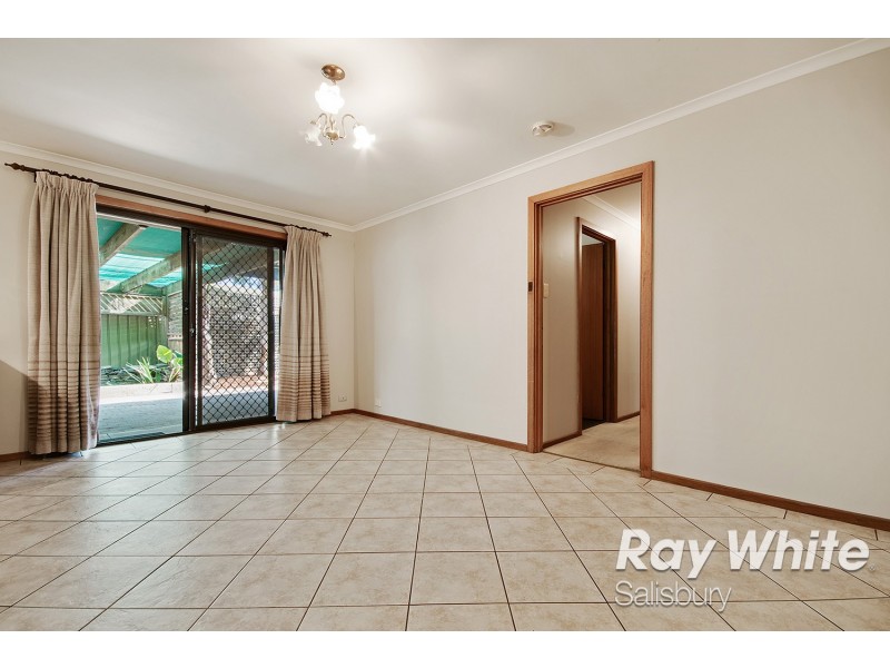 6 Ronaldo Way, Paralowie SA 5108