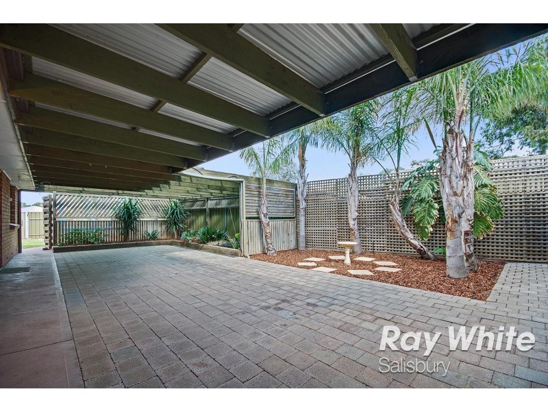 6 Ronaldo Way, Paralowie SA 5108