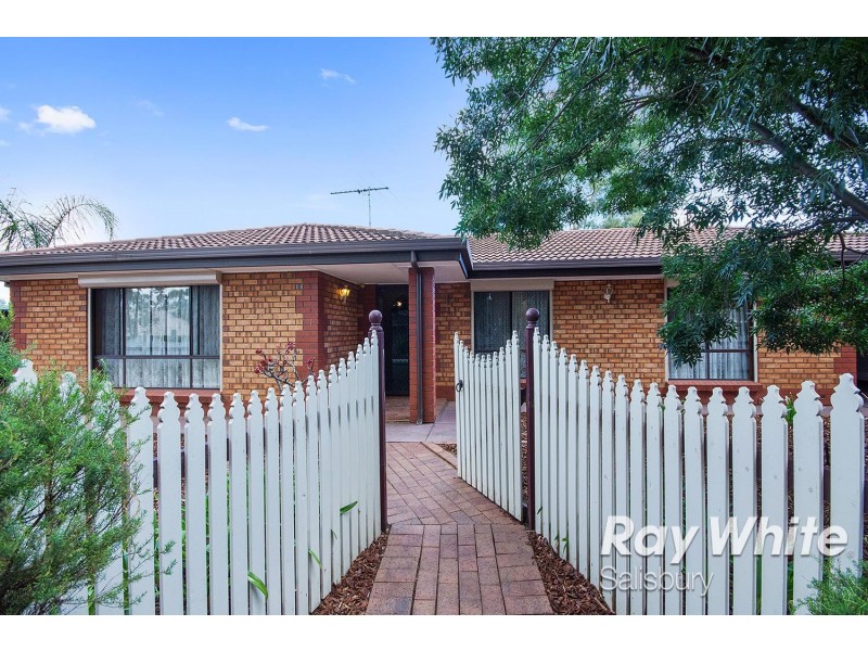 6 Ronaldo Way, Paralowie SA 5108