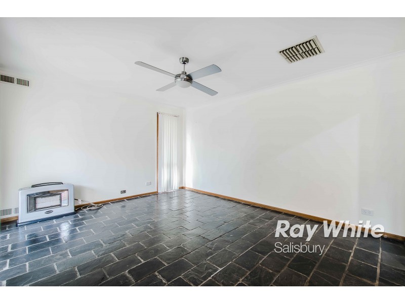 8a Narvik Court, Salisbury Downs SA 5108