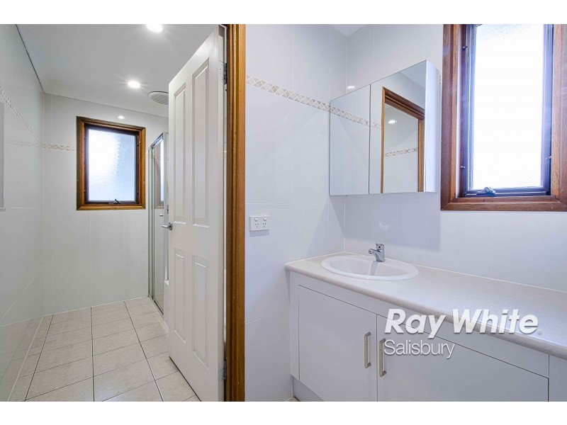 8a Narvik Court, Salisbury Downs SA 5108