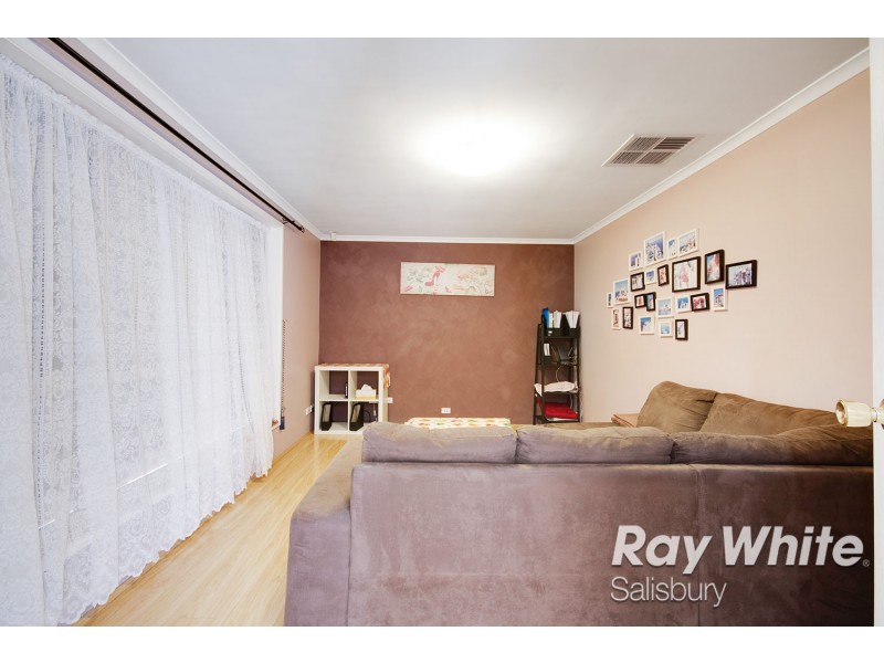 21 Giradof Street, Paralowie SA 5108