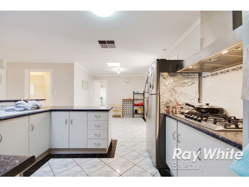 21 Giradof Street, Paralowie SA 5108