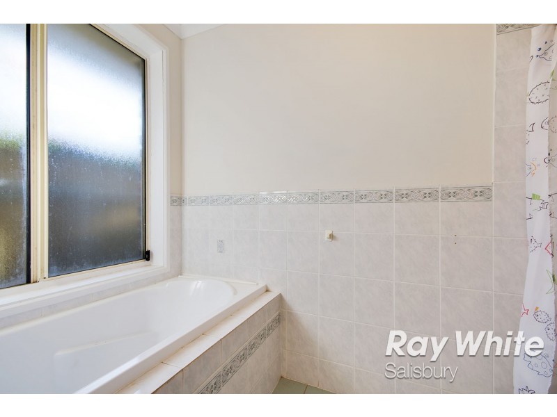 21 Giradof Street, Paralowie SA 5108