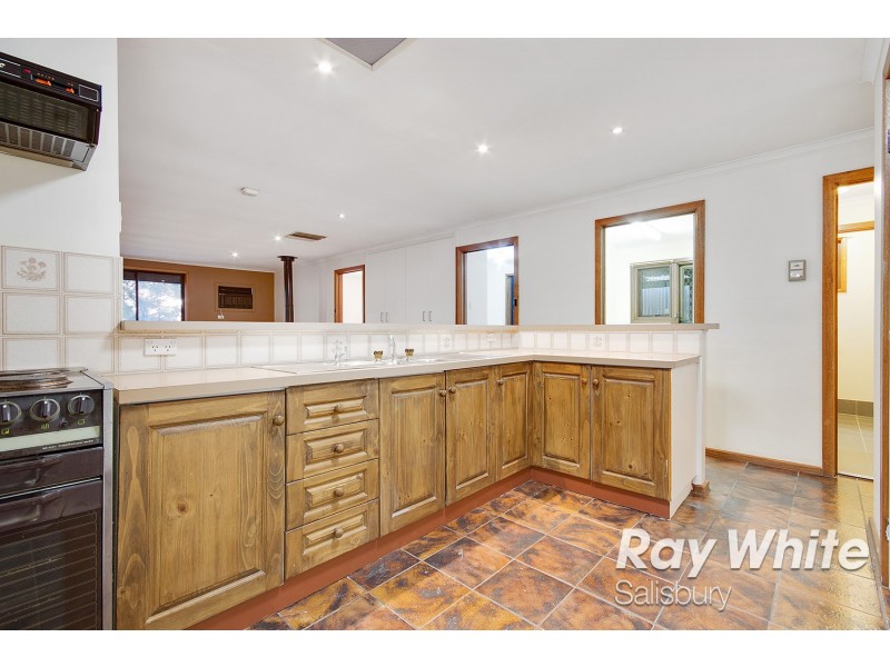 11 Homestead Drive, Hillbank SA 5112