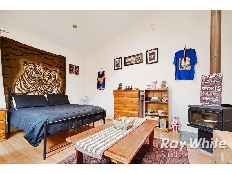 27 Olive Grove, Munno Para West SA 5115