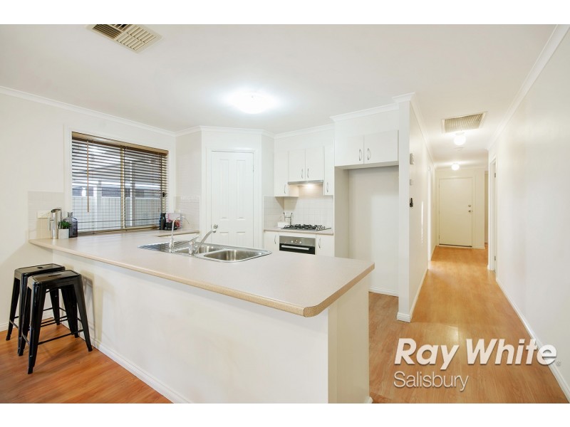 11 Dineen Road, Parafield Gardens SA 5107