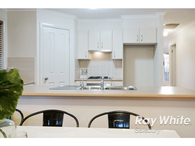 11 Dineen Road, Parafield Gardens SA 5107