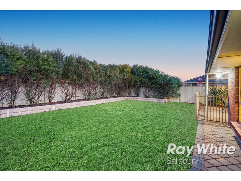 11 Dineen Road, Parafield Gardens SA 5107