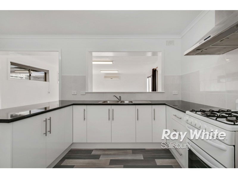 5 Sharon Avenue, Parafield Gardens SA 5107