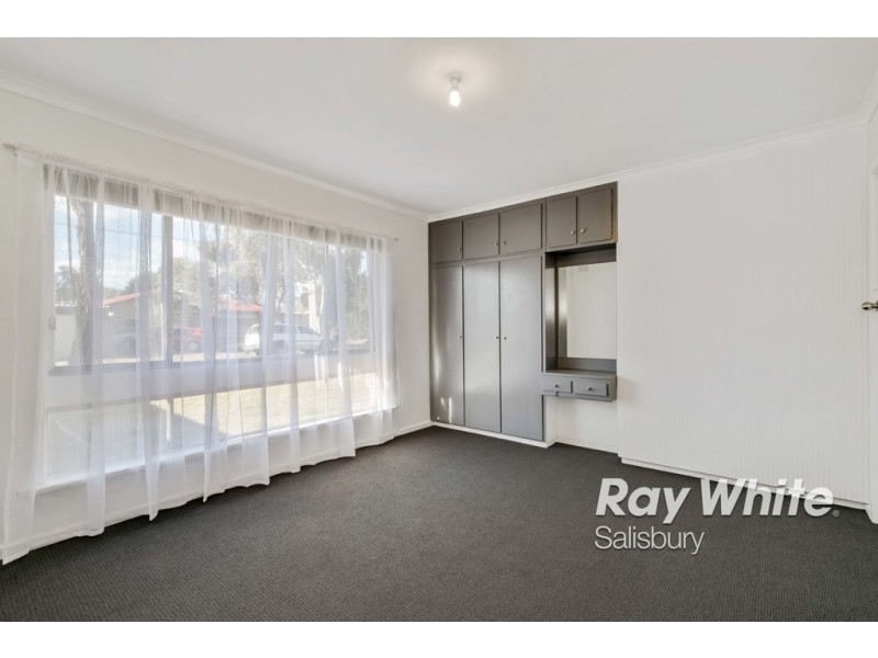 5 Sharon Avenue, Parafield Gardens SA 5107