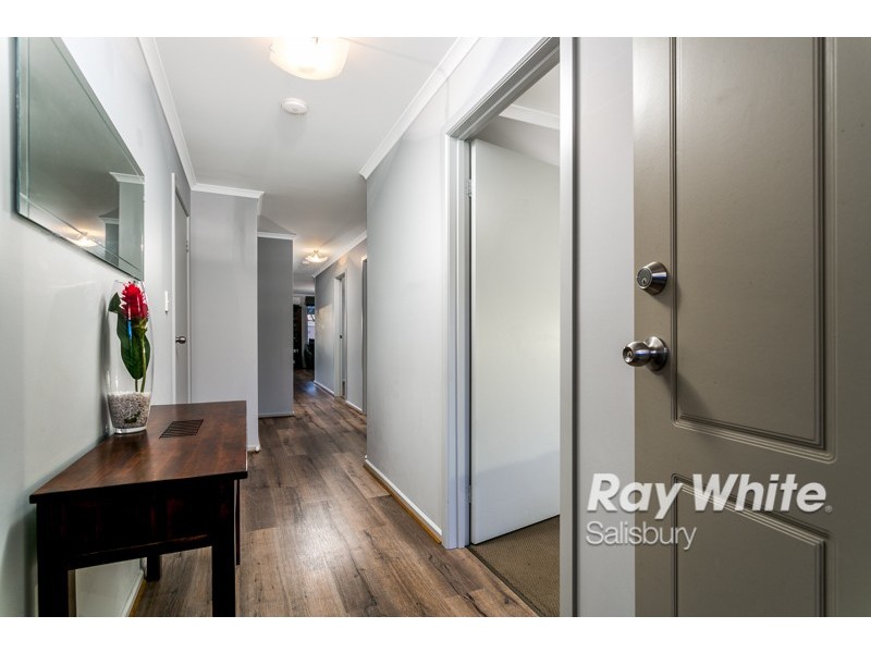 13B Wolsten Road, Para Hills SA 5096