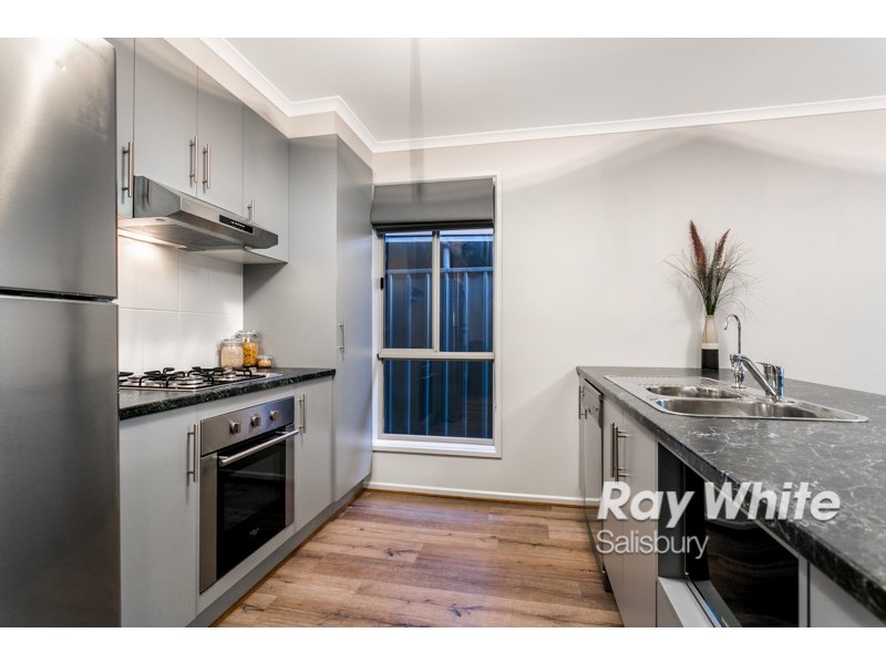 13B Wolsten Road, Para Hills SA 5096