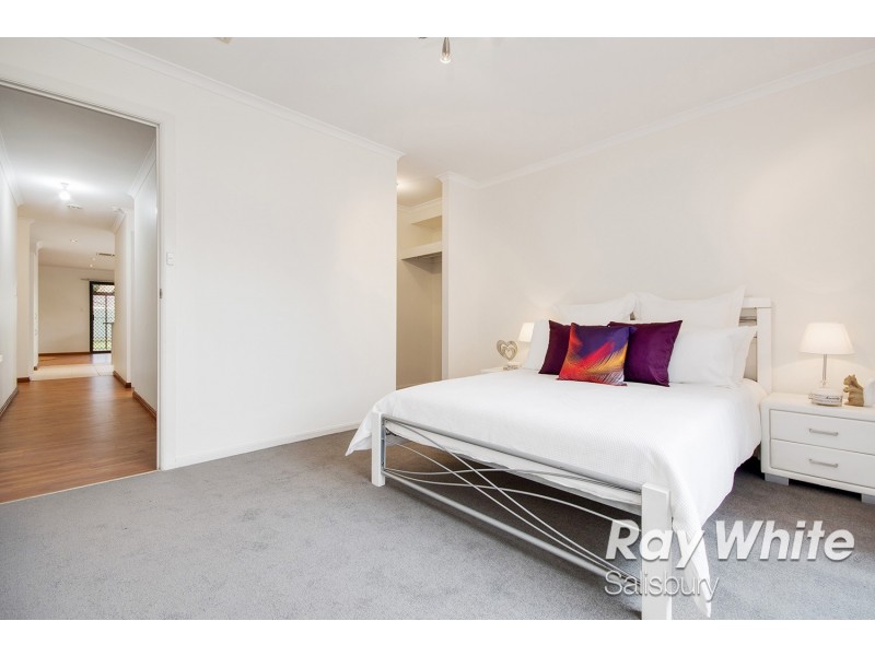 18 Maplewood Drive, Blakeview SA 5114