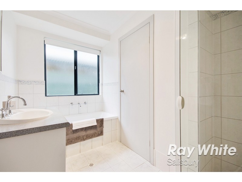 18 Maplewood Drive, Blakeview SA 5114