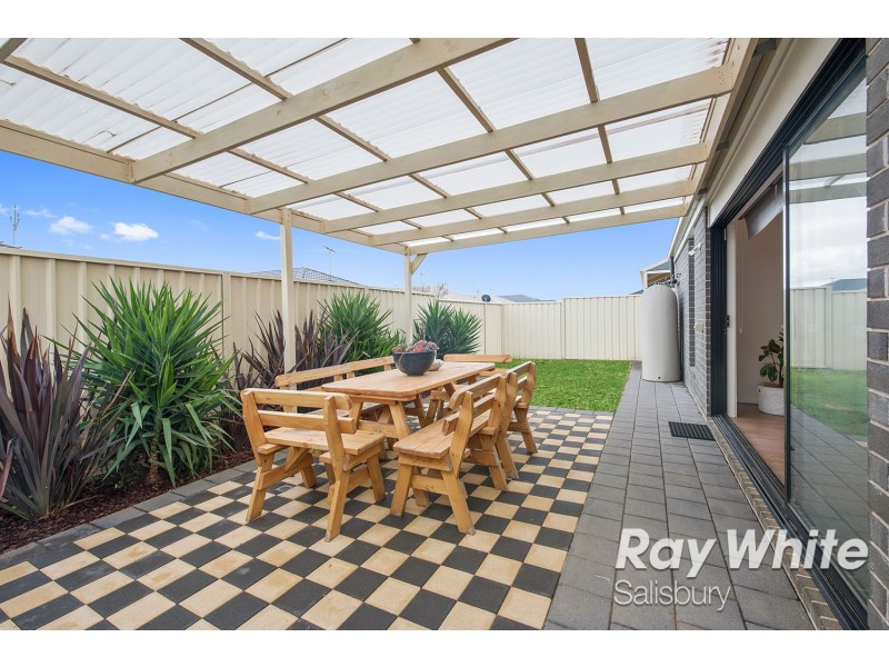 6 Cadillac Street, Munno Para West SA 5115