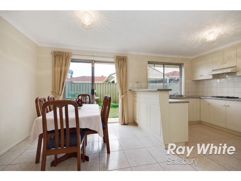 2/11 Rachael Road, Salisbury Downs SA 5108