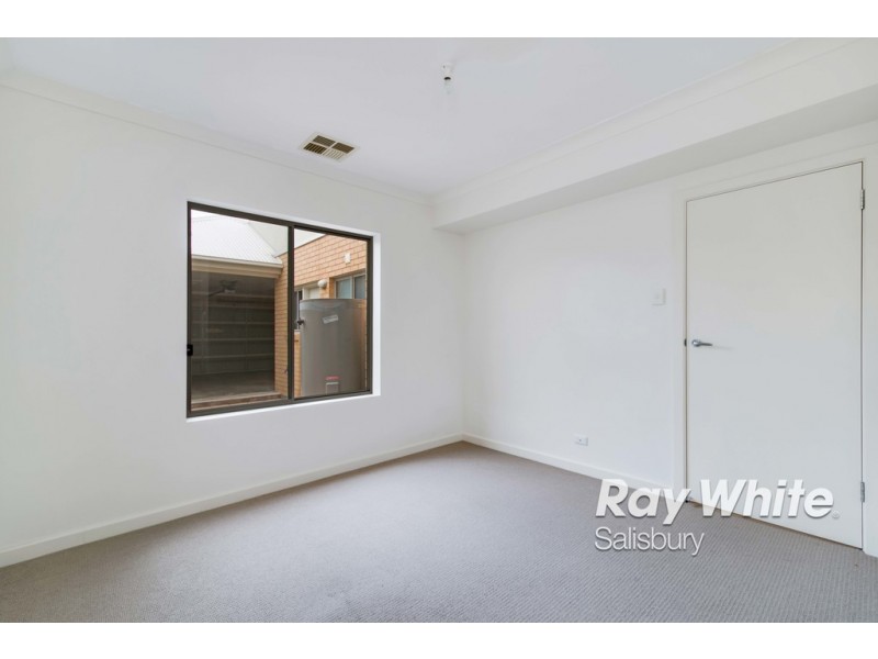 2/32 The Walk, Mawson Lakes SA 5095